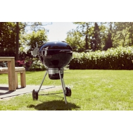 Вугільний гриль Weber Master-Touch Premium E-5770 57 см чорний