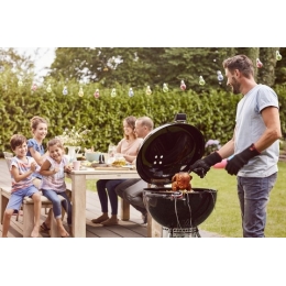 Вугільний гриль Weber Master-Touch Premium E-5770 57 см чорний