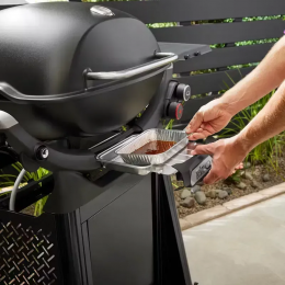 Портативний газовий гриль Weber Q3200N з візком 1501126